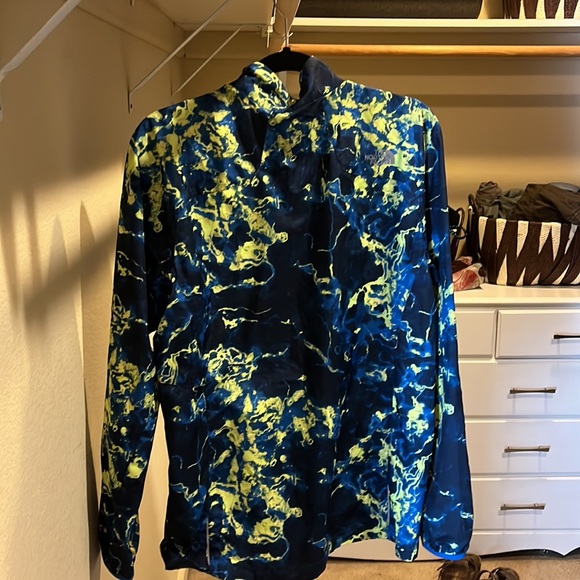 North Face lightweight jacket - Picture 3 of 4